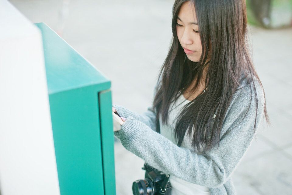 寄<br />
