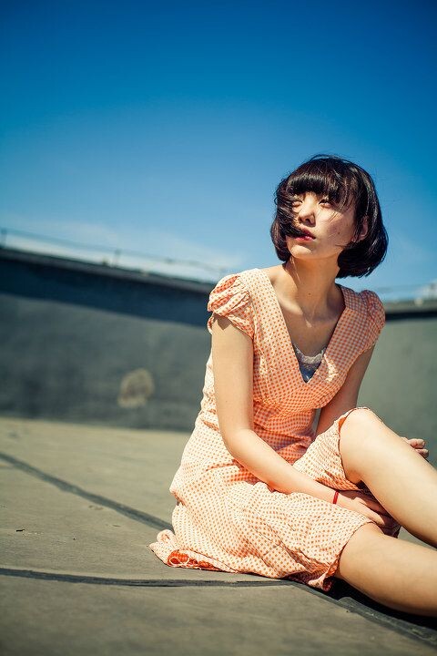 模特微薄Scarlett-瞳