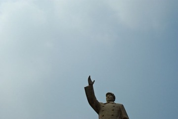 紫荆山的主席像3.jpg