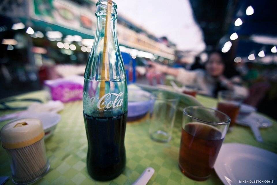 COKE<br />
