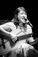 Lisa Ono  2011年 11月 20日 201401.jpg