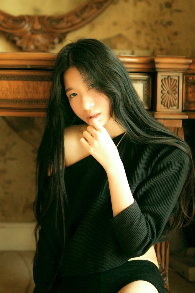 出镜：我 <a href="https://tuchong.com/60104/" target="_blank">@八公小羊</a>/ 摄影师：@摄影师齐野