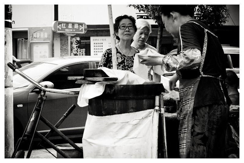 像扶桑的奶奶<br />
LUMIX-GF1镜头CarlZeiss-Distagon35-2.8
