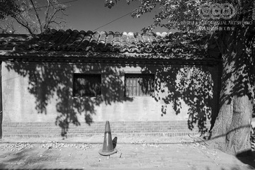 JC2007-2832BW