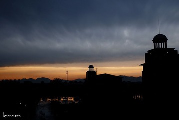 雨后，归。