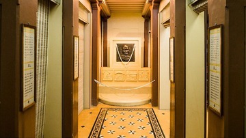 Y8260925.jpg