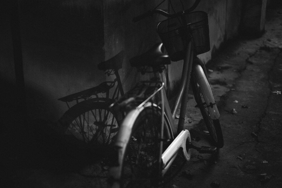 傍晚的路灯<br />

