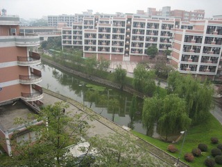 宿舍前的美景.jpg