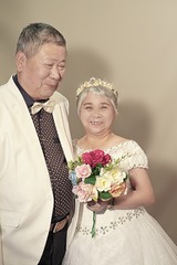 “DSC_8664”为智能对象-1