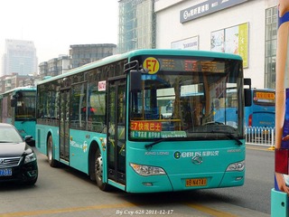 214549oxb5cb0b58zmij25.jpg