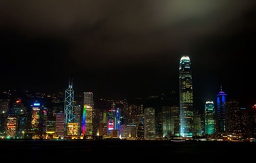 荧动夜港