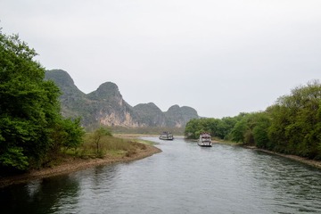 漓江-2.jpg