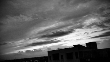 C360_2011-06-16 05-49-05