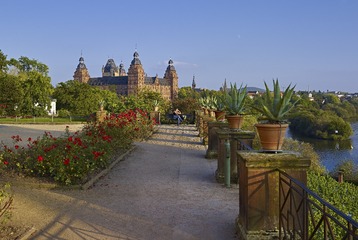 Scan-121222-0086-2.jpg