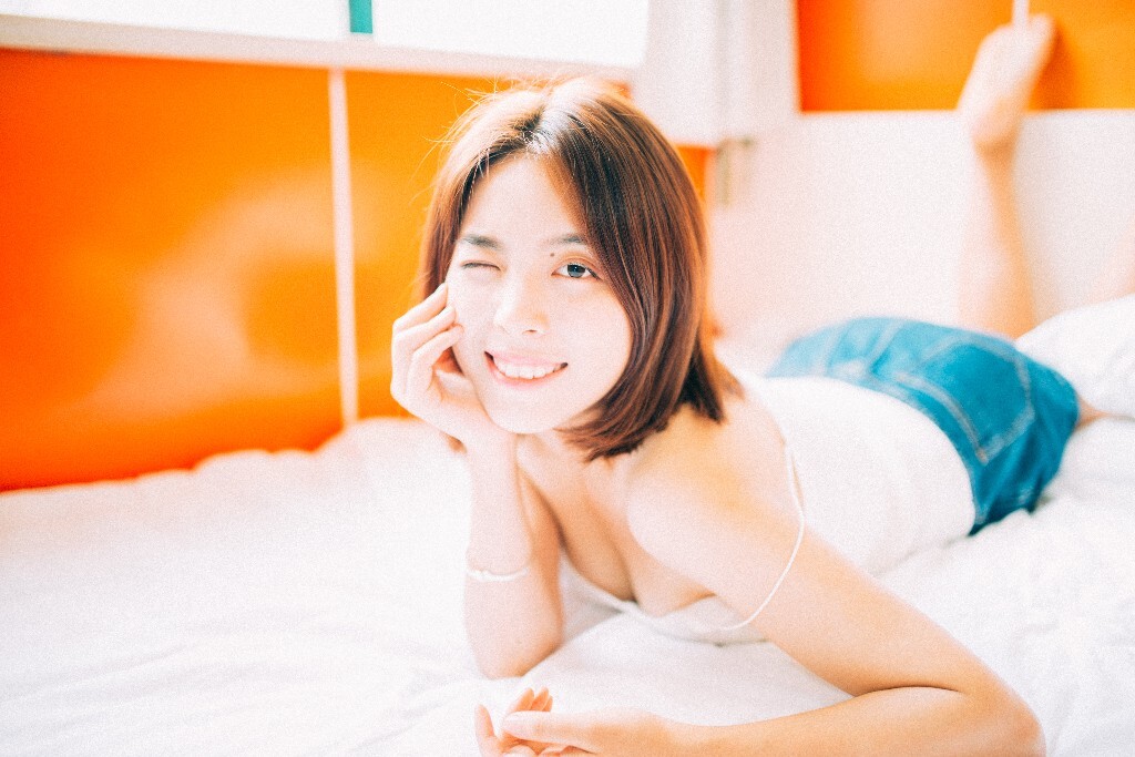 阳光女生
