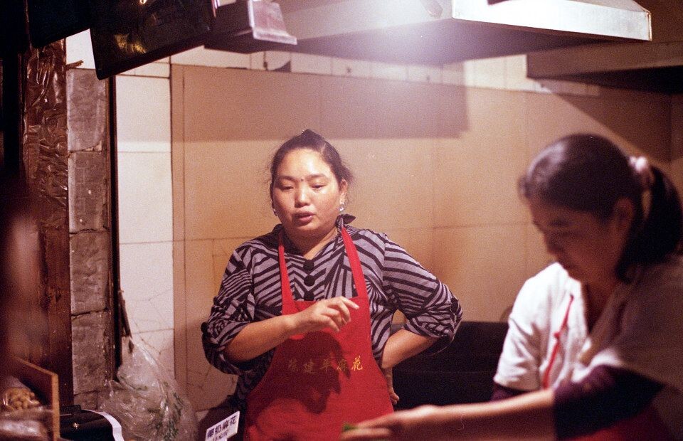 CONTAX  ZEISS 50 1.4<br />
十八梯附近
