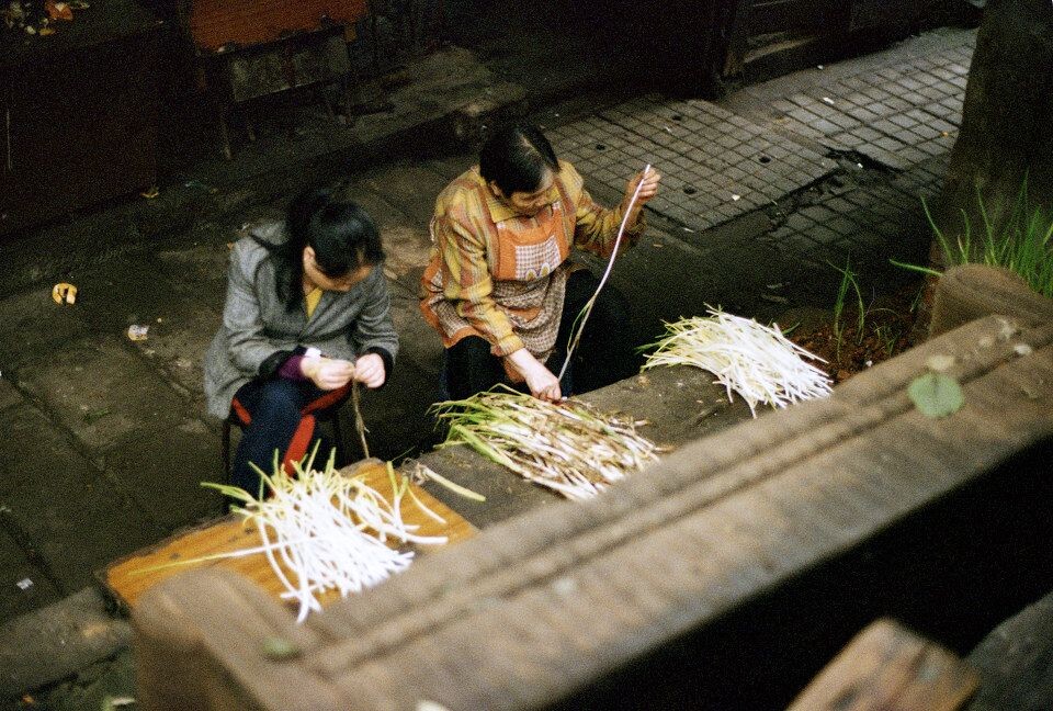 CONTAX ZEISS 50 1.4<br />
十八梯附近