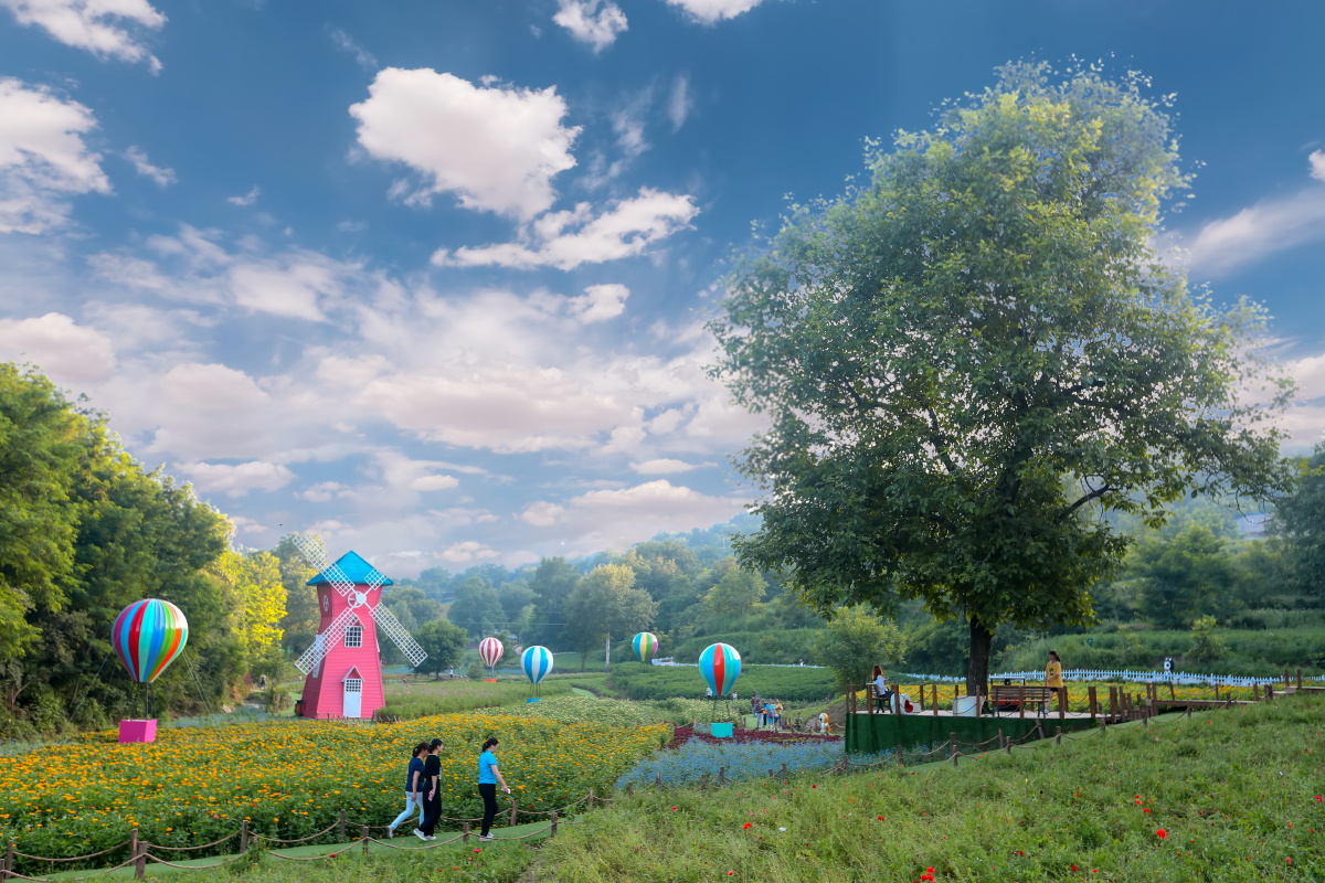 铜川动漫花溪谷景区