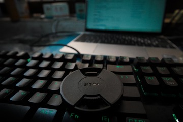 774279