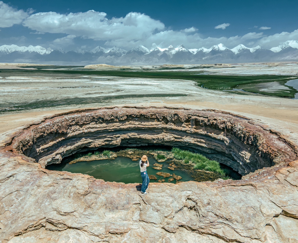 木吉火山口 - 阿坤牧云迹 - 图虫