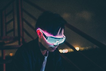 001