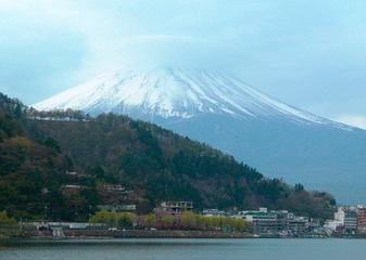 745467