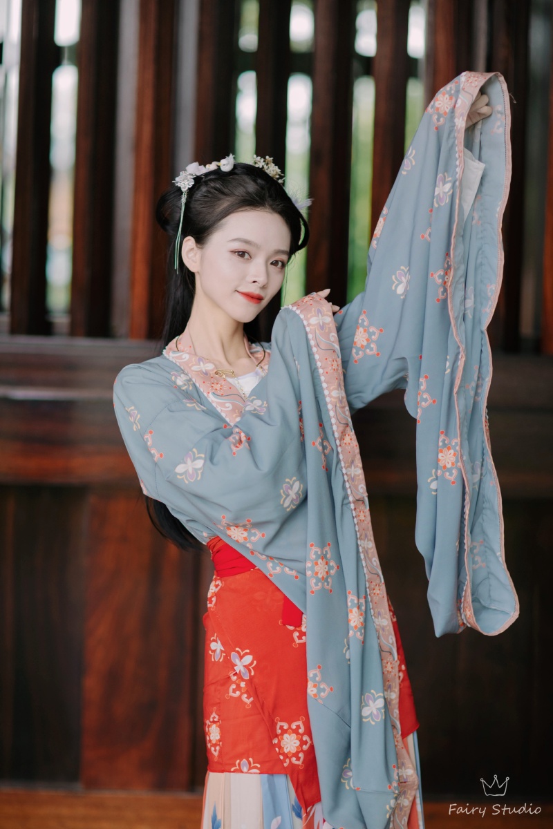 谁诀别相思成疾莫问天涯也莫问归期怎奈何无人了解