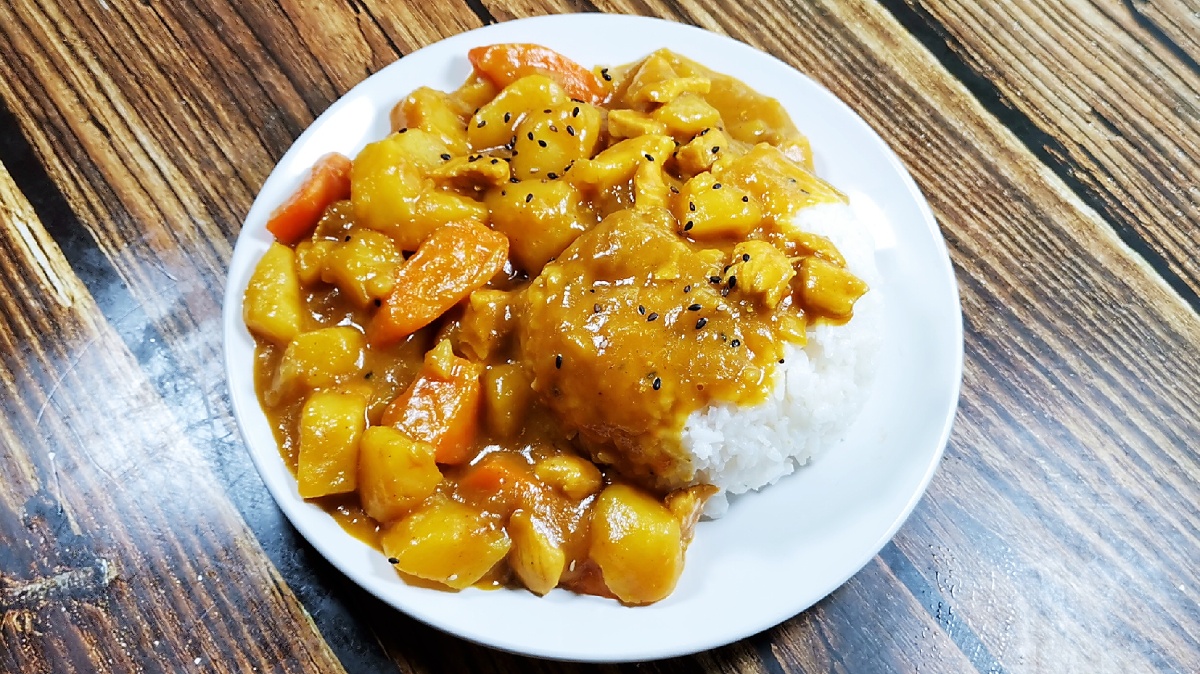 咖喱鸡肉饭 - a焦宇 - 图虫