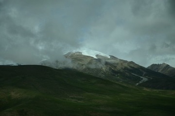 沿途远景 雪山