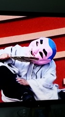 472334