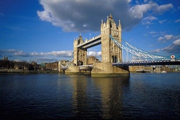Tower Bridge 伦敦塔桥