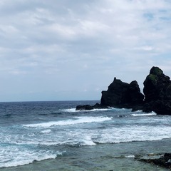 001