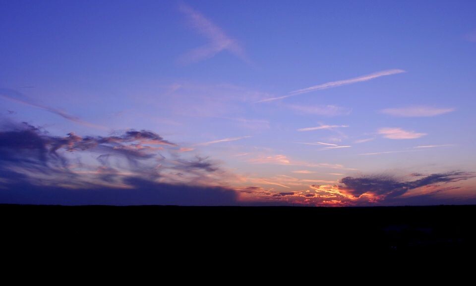 夕阳<br />

