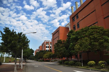 3白墨，土木与交通学院，13539934311.JPG