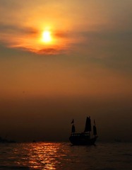 海边落霞