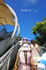 那团白云背后的蓝天。。（2011-7-31于深圳东部华侨城）