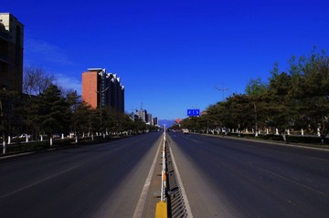 路，就在前方