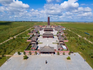 1555361