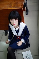 001