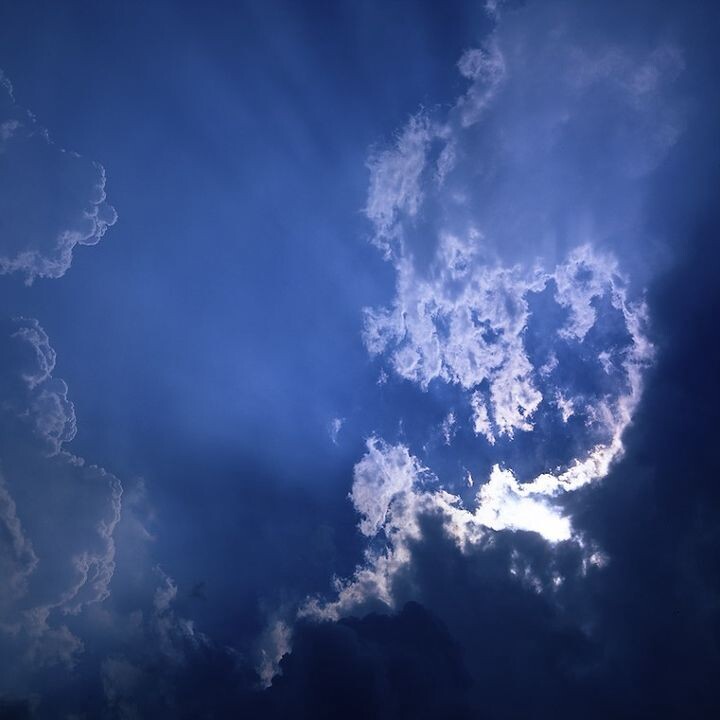 000003<br />
