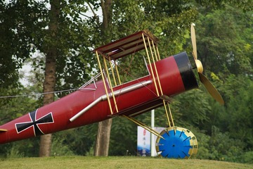 411689