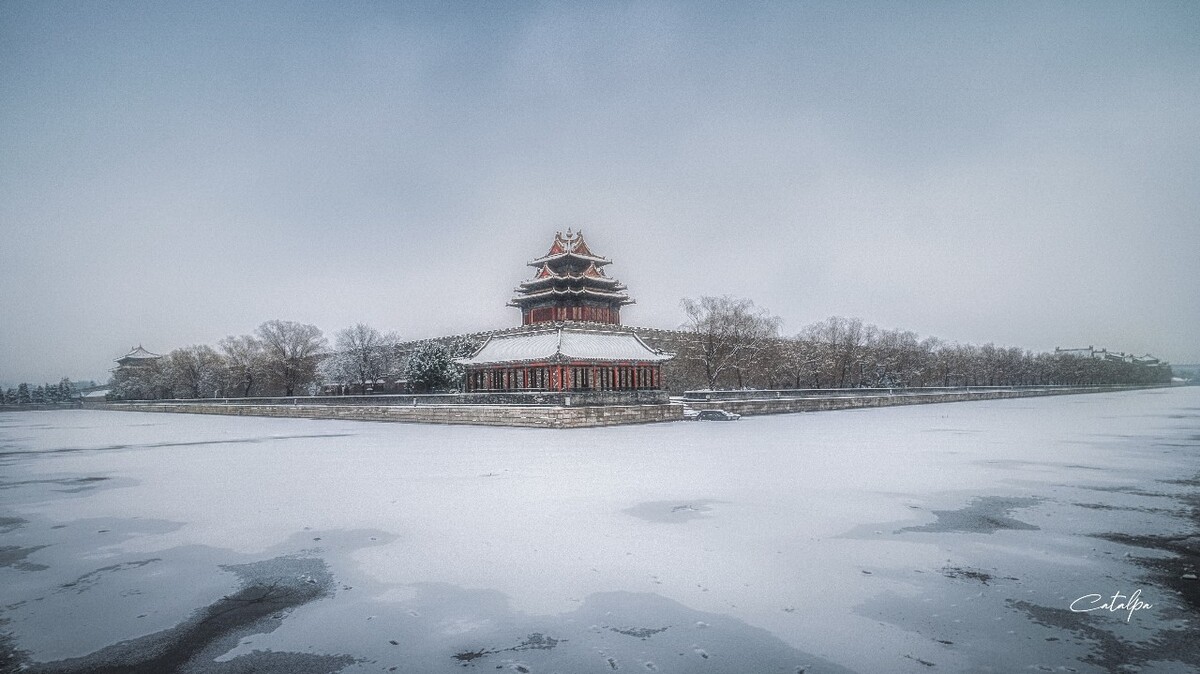 故宫角楼的雪