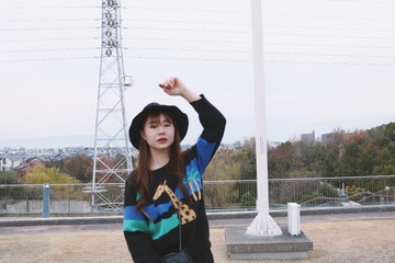001