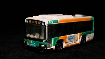 378909