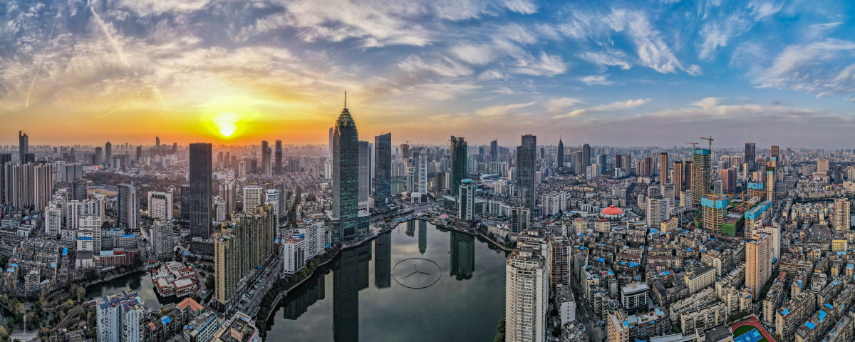 武汉金融街天际线