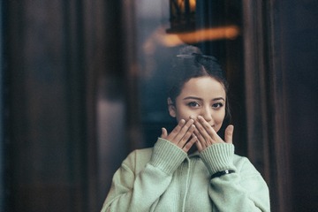 001