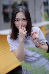 001