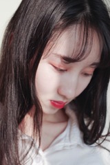 835607