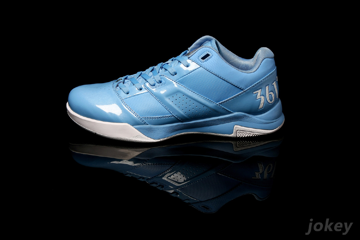 361°marbury shoes br /> 北京金隅队的马布里与361度 的签约,让这款