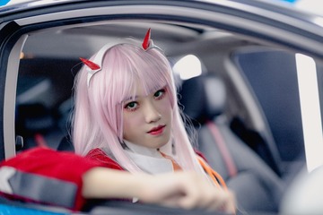 858024